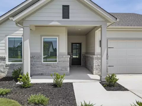 Exterior - 112 Mathew St, Bertram, TX 78605 photo 3 of 6