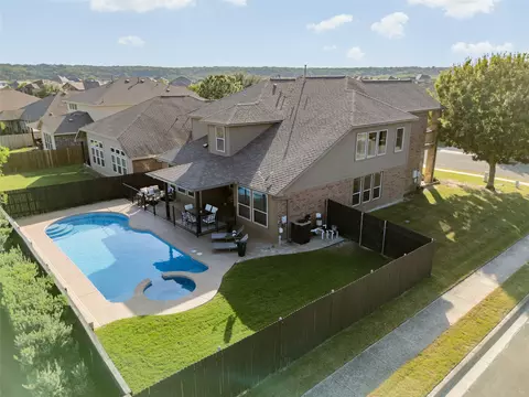 746 Easton Dr, San Marcos, TX 78666
