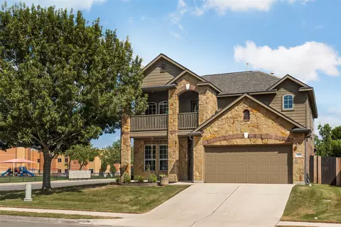 746 Easton Dr, San Marcos, TX 78666