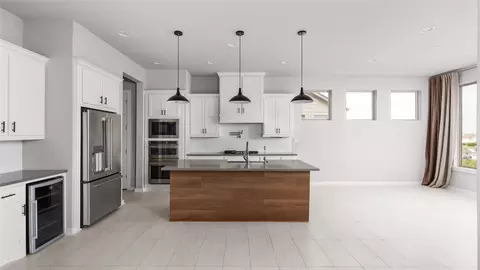 595 Dayridge Dr, Dripping Springs, TX 78620