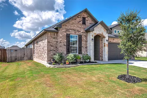 Exterior - 7221 Caladium Dr, Temple, TX 76502 photo 4 of 8