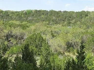 350 Bluff Rd, Spicewood, TX 78669