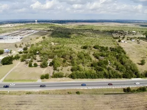120 N Camino Real Hwy, Kyle, TX 78640