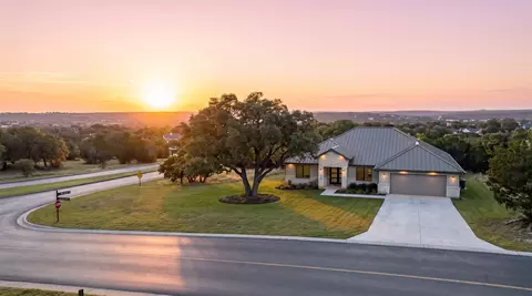 101 Broken Hls, Horseshoe Bay, TX 78657