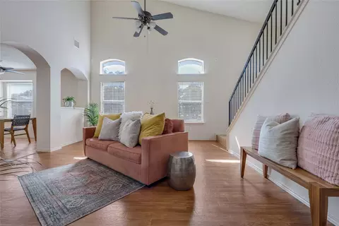 11110 Jim Thorpe Ln, Austin, TX 78748