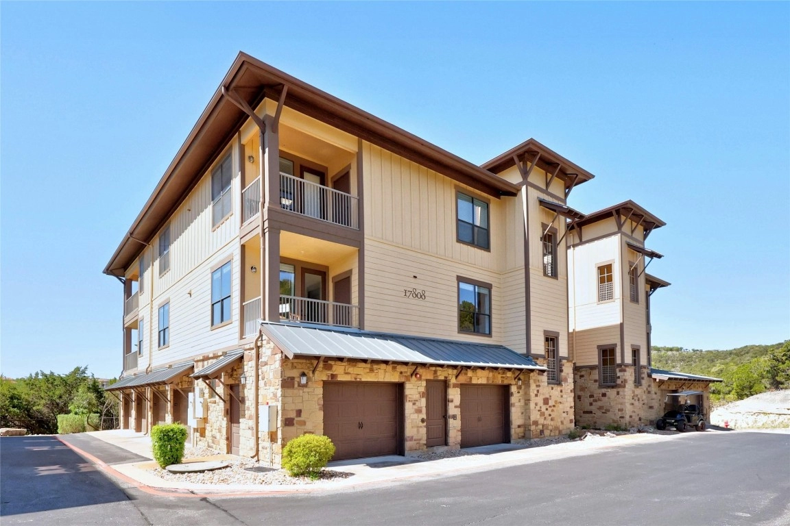 17808 Maritime Pt Unit 202  