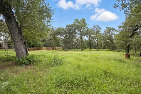 140 Rice Ave, Bastrop, TX 78602