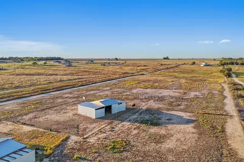 1600 County Road 465, Elgin, TX 78621 photo 24
