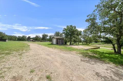 2755 Washburn Rd, Luling, TX 78648 photo 35