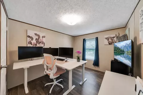 2755 Washburn Rd, Luling, TX 78648 photo 21