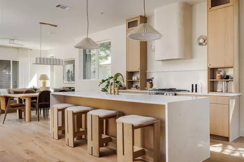 Kitchen - 2014 E 10th, Austin, TX 78702 photo 1 of 4