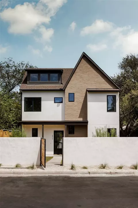 Exterior - 2014 E 10th, Austin, TX 78702 photo 11 of 11