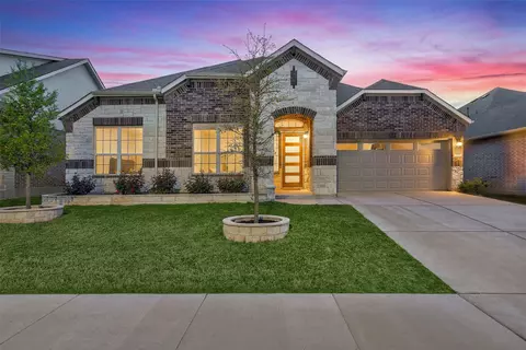 Exterior - 421 Abruzzi St, Leander, TX 78641 photo 5 of 11