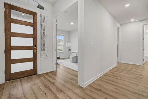 Entry Way - 421 Abruzzi St, Leander, TX 78641 photo 3 of 5