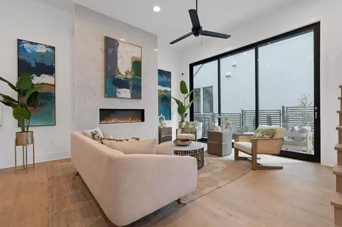 1719 Spyglass Dr #6, Austin, TX 78746