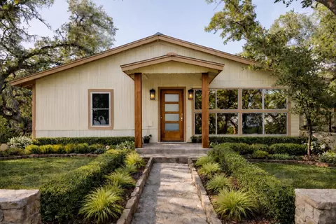 435 Spangenberg Rd, Fischer, TX 78623
