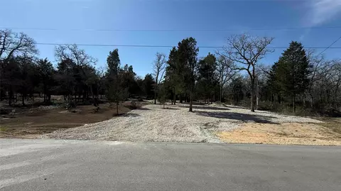 130 Las Cimas Dr, Elgin, TX 78621