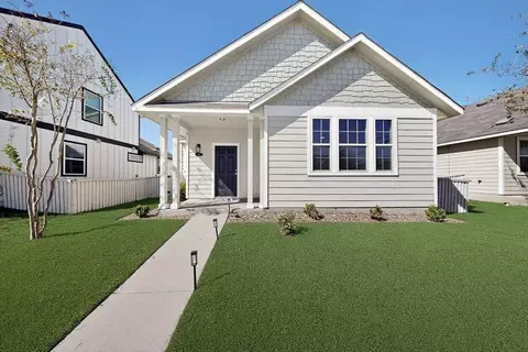 189 Fabion St, Kyle, TX 78640