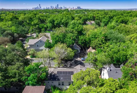 View/Area - 108 E 46th St, Austin, TX 78751 photo 2 of 2