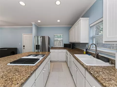 Kitchen - 108 E 46th St, Austin, TX 78751 photo 2 of 2