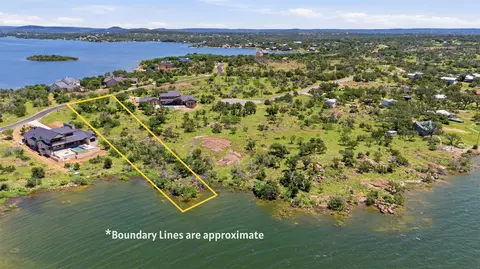 308 Peninsula Dr, Burnet, TX 78611 photo 4