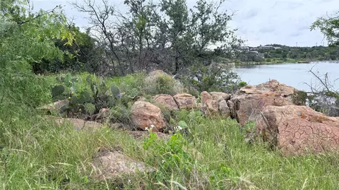 308 Peninsula Dr, Burnet, TX 78611 photo 11