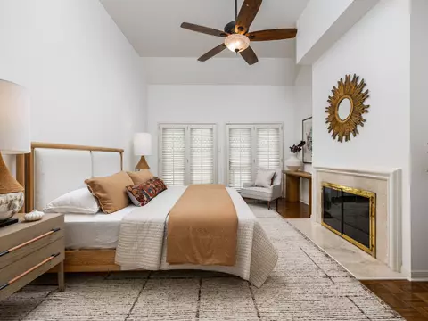 Bedroom - 3111 Windsor Rd #E, Austin, TX 78703 photo 1 of 7