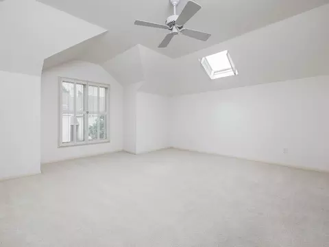 Bedroom - 3111 Windsor Rd #E, Austin, TX 78703 photo 7 of 7