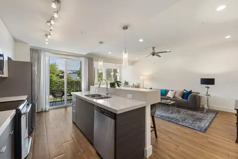 604 N Bluff Dr #144, Austin, TX 78745