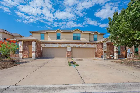 118 112 Creekside Villa Dr, Kyle, TX 78640