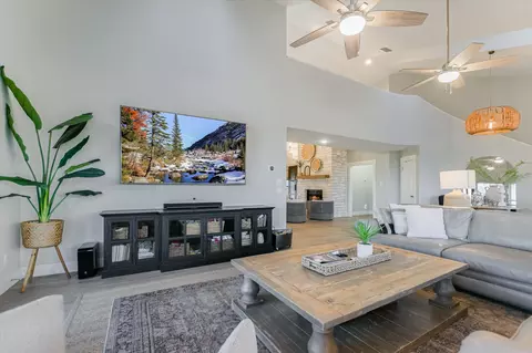 800 Western Bit, Horseshoe Bay, TX 78657 photo 10