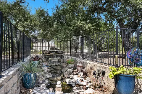 Exterior - 200 Comal Ln, Georgetown, TX 78633 photo 3 of 5