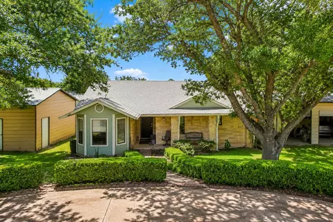 508 River Hills Dr, San Marcos, TX 78666