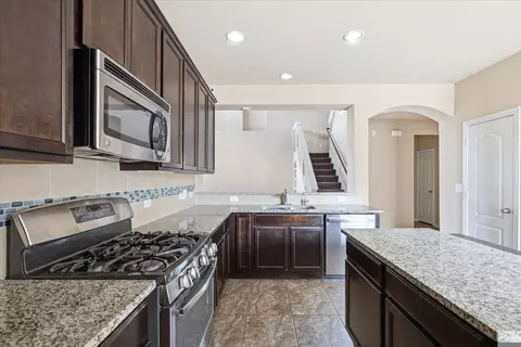 1209 Rhonda Cv, Hutto, TX 78634
