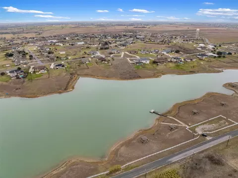 324 Apache Pass, Hutto, TX 78634 photo 12