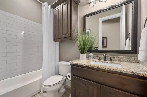 Bath - 2220 Quarry Loop, Leander, TX 78641 photo 4 of 5