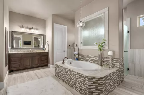 Bath - 2220 Quarry Loop, Leander, TX 78641 photo 2 of 5