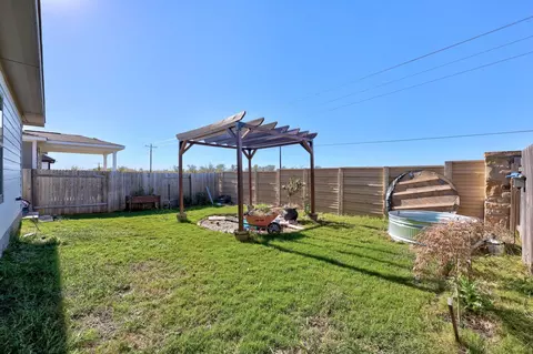 Exterior - 225 Unforgiven Ln, Jarrell, TX 76537 photo 4 of 4