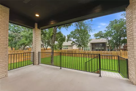 Exterior - 201 Brewer St, Kyle, TX 78640 photo 3 of 4