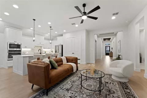 Entry Way - 201 Brewer St, Kyle, TX 78640 photo 2 of 4