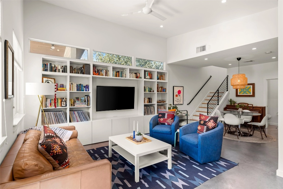 1900 Richcreek Rd Unit A  