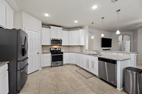Kitchen - 382 Limerick Rd, Buda, TX 78610 photo 1 of 2