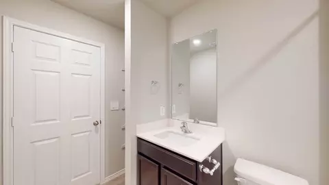 Bath - 521 Hector Loop, Georgetown, TX 78626 photo 3 of 3