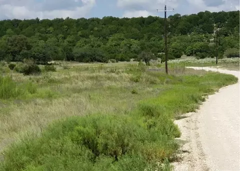 49 County Road 3900, Lampasas, TX 76550