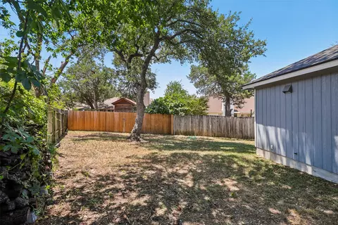 Exterior - 1805 Bent Oak Cv, Leander, TX 78641 photo 6 of 9