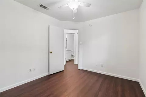 Bedroom - 1805 Bent Oak Cv, Leander, TX 78641 photo 5 of 5
