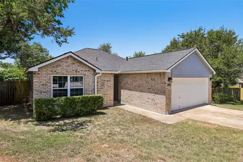 Exterior - 1805 Bent Oak Cv, Leander, TX 78641 photo 2 of 9