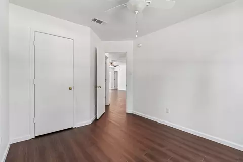 Bedroom - 1805 Bent Oak Cv, Leander, TX 78641 photo 3 of 5