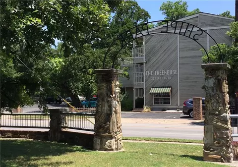 Exterior - 202 E 45th St #203, Austin, TX 78751 photo 6 of 6