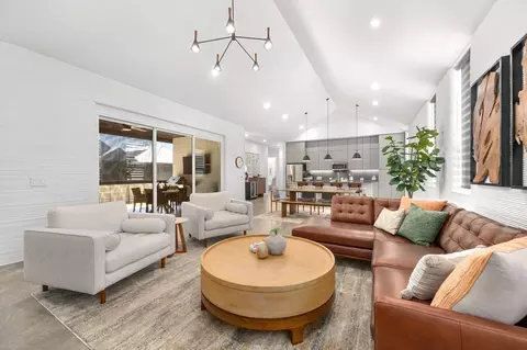 221 Lone Ranger Trl, Georgetown, TX 78628